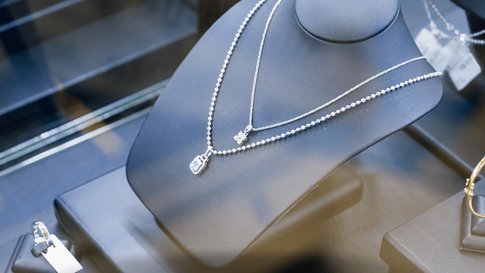 silver jewellery showroom in Chandigarh