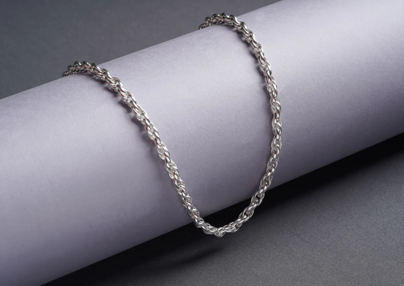 Silver Chains in Chandigarh